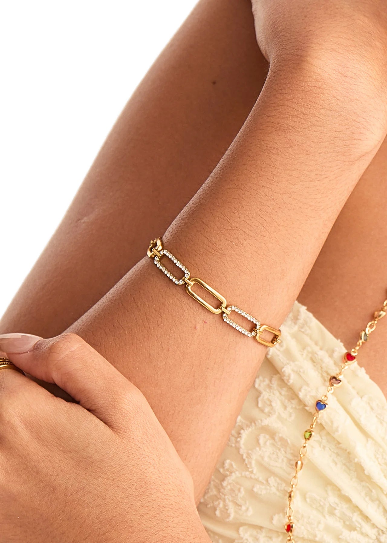 Eternal Link Golden Bracelet