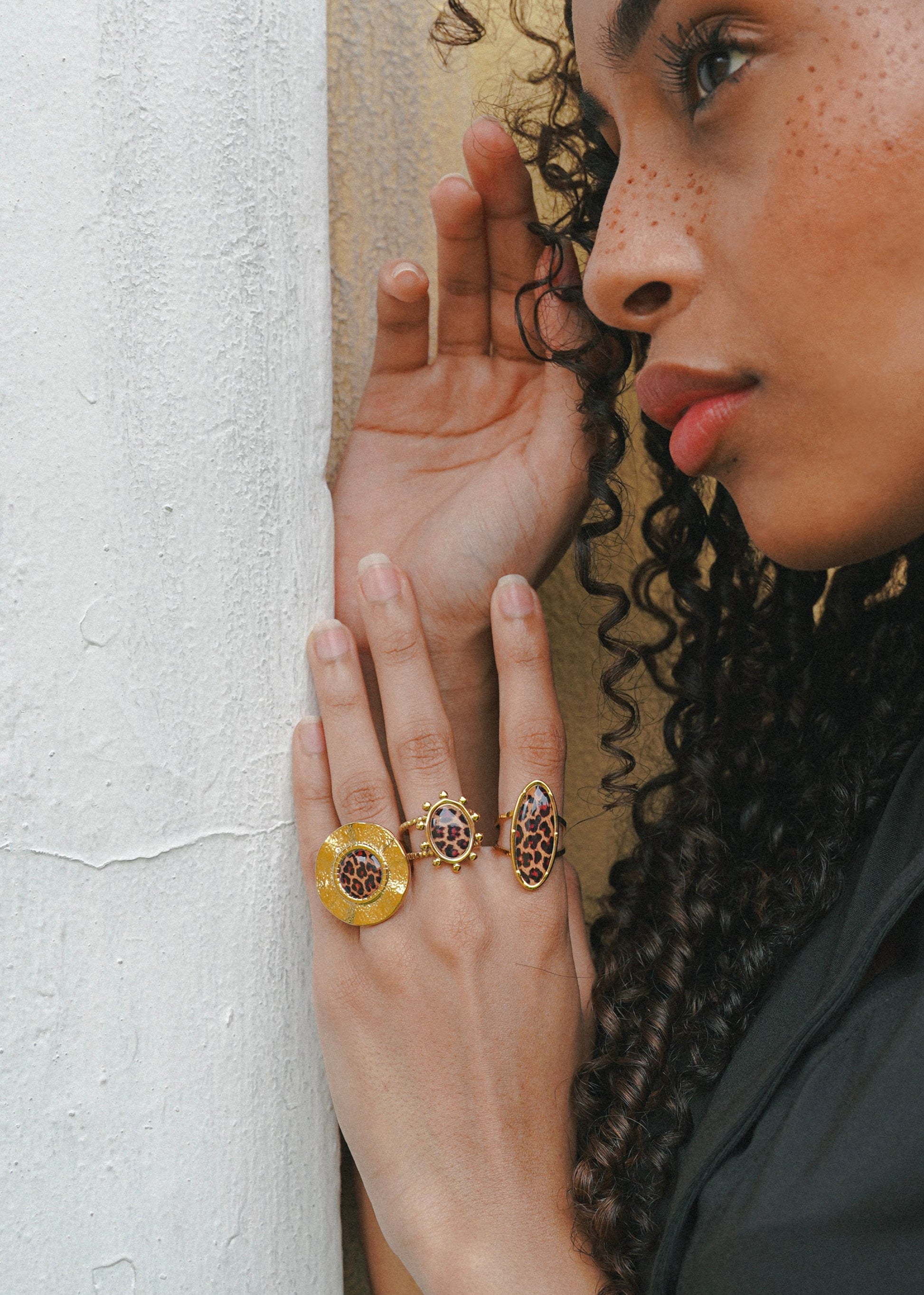 Leopard Circle Golden Ring