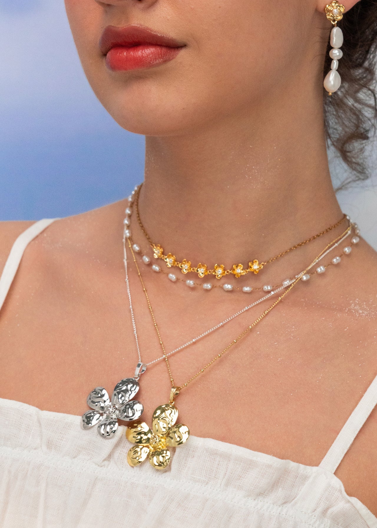 Petal Shine Necklace